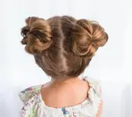 Фото девочки с средними волосами