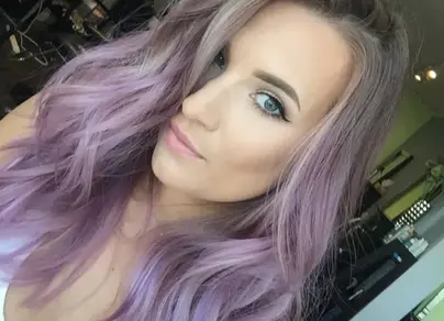 Светло фиолетовый цвет волос фото
