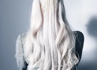 Фотки длинных белых волос
