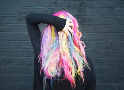 Разноцветные волосы картинки
