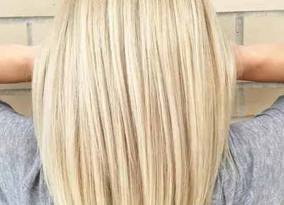 Блондинки со средней длиной волос фото