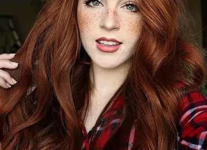 Каштаново рыжий цвет волос фото