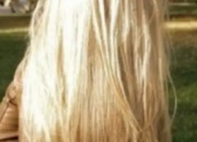 Фото блондинок с длинными волосами со спины