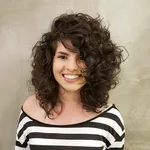 Средние волосы волнистые стрижки фото женские