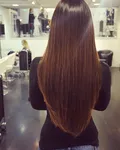 Стрижка полукругом на длинные волосы фото