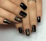 Дизайн ногтей черный с золотом фото