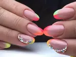 Цветной френч на овальных ногтях фото